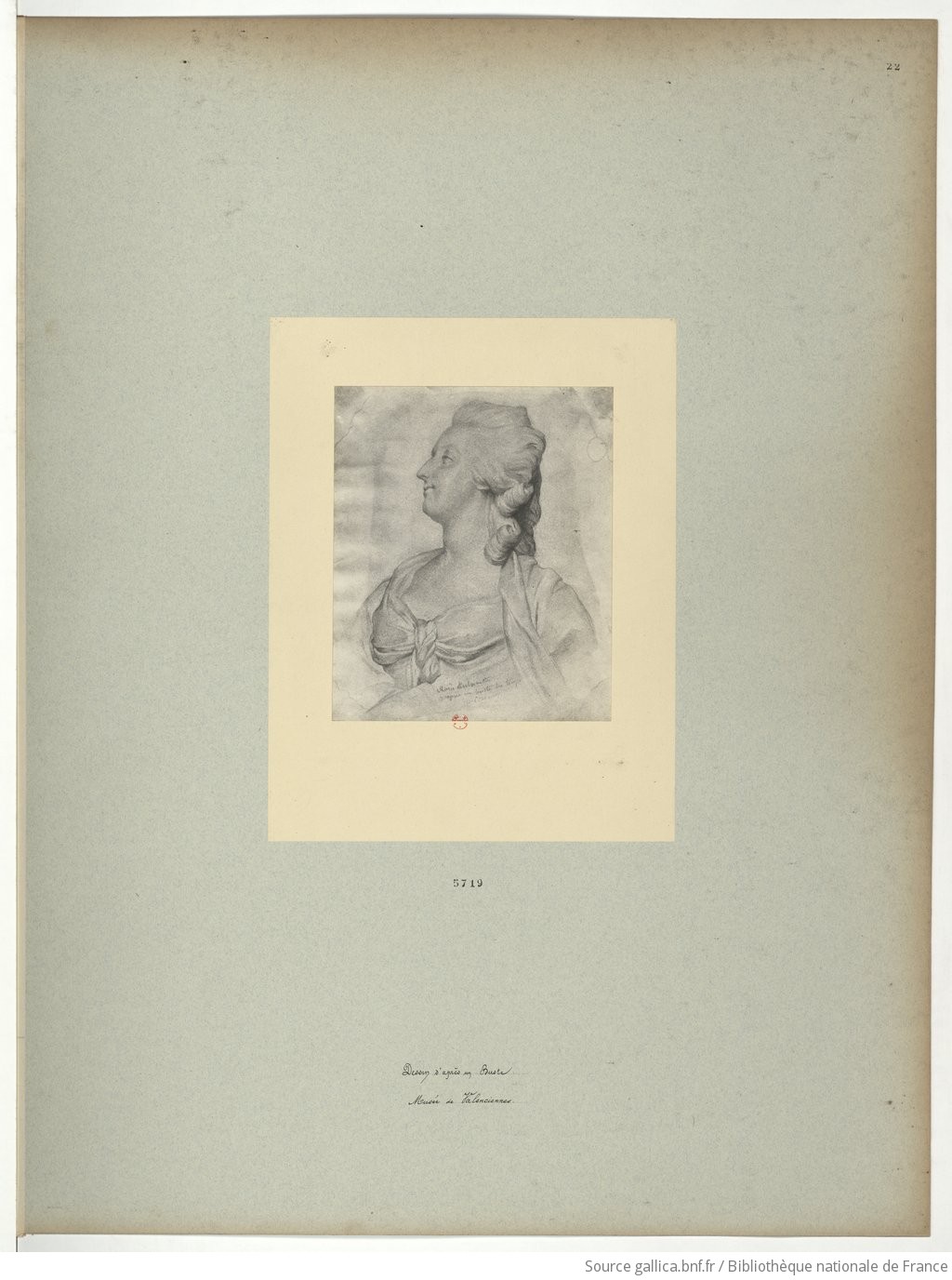 Portraits de Marie-Antoinette en buste F1