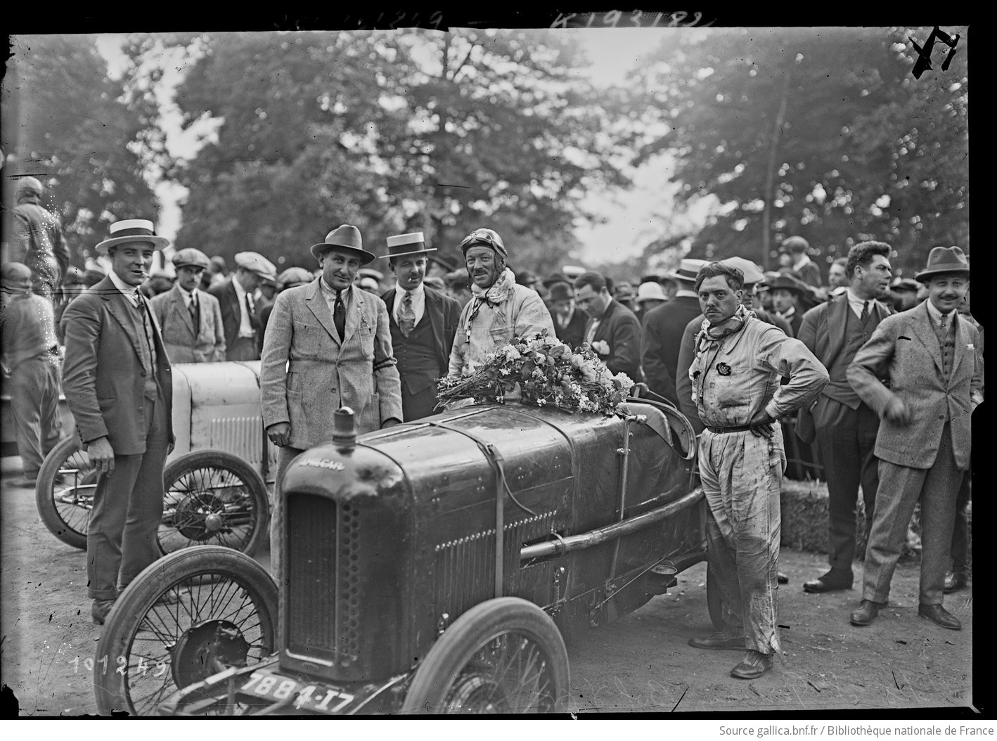 huile - AMILCAR Cyclecar Voiturettes Grand Sport  " CHAPITRE 1 " - Page 31 F1