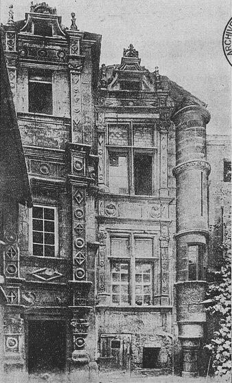 Angoulême : Maison Saint-Simon. Image publiée à Paris le 25 mars 1913 dans le journal : Le Pays d'Ouest