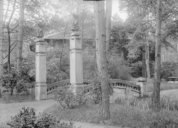Le pont tonkinois au Jardin colonial de Nogent-sur-Marne  1907