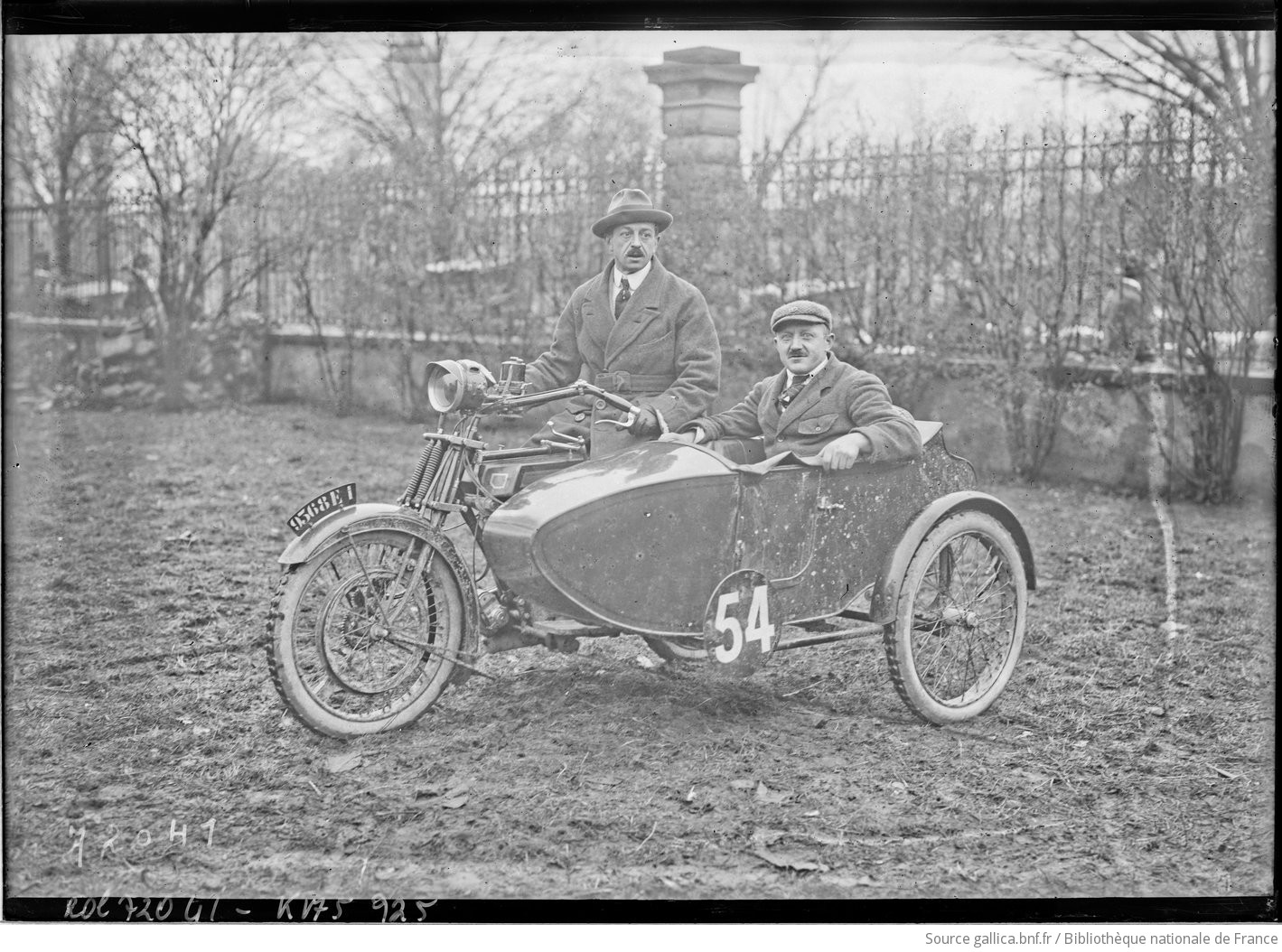 sidecar - Sidecar Sidecars Side-car Side-cars photos d'époque F1