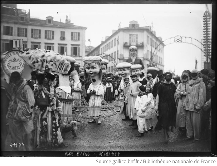 4 2 23 [carnaval De] Nice Surveillance Des Premiers Pas Damour