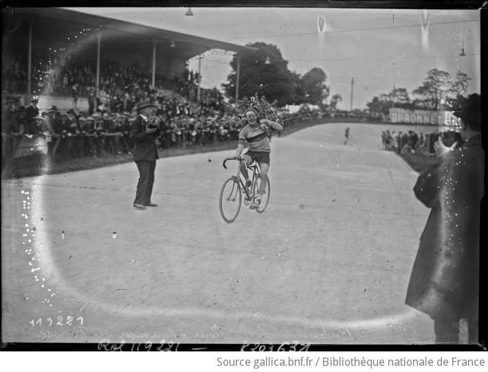 Parc Des Princes, [course Cycliste] Bordeaux-Paris, Tour D'honneur De ...