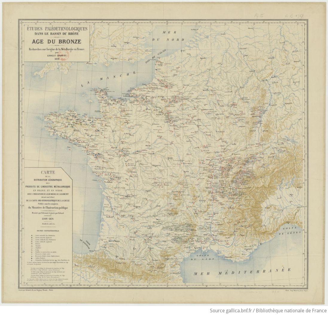 Carte de la distribution géographique des produits de l'industrie métallurgique en France et en Suisse avec l'indication de leur mode de gisement dressée sur le fond de la carte oro-hydrographique de la Gaule. Publiée sous les auspices du Ministère de l’Instruction publique, échelle 1 : 1 600 000, Monrocq, Paris, 1876. Lithographe G. Erhard-Schieble, dessinateur M. Falconnet. 76 x 69 cm (fonds Joseph Déchelette – Musée Joseph Déchelette, Ville de Roanne). Source BnF.