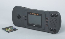 Accéder à la page "Atari Lynx"