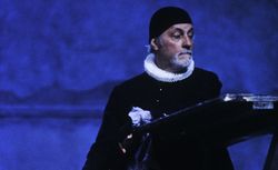 L''avare : photographies / Daniel Cande, mise en scène de Roger Planchon. - Villeurbanne : Théâtre National Populaire, 03-03-1986 
