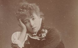 Sarah Bernhardt par Nadar (pour Hernani)