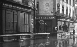 Accéder à la page "L'inondation de 1913 à Chalon dans les clichés d'agences de presse"