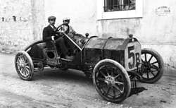[Ferdinando] Minoia, 1er sur Isotta-Fraschini, [Coupe Florio, course automobile du 1er septembre] 1907 : [photographie Agence Rol]