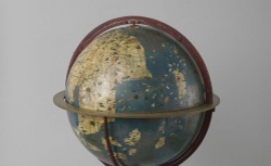 Accéder à la page "Globe terrestre, M. Behaim, 1492 (fac-simile)"