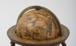 Accéder à la page "Globe céleste, W.J. Blaeu, 1606"