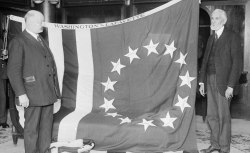 Accéder à la page "Le drapeau américain - Agence Rol, 1917"