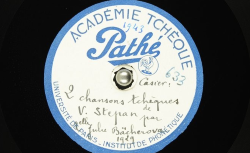Deux chansons tchèques / Hubert Pernot, collecteur ; Julie Nessy-Bächerová, chant ; Dr. Václav Štěpán, piano - source : BnF/gallica.bnf.fr