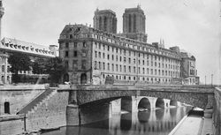 Ancien hôpital de l'Hôtel-Dieu - avant 1877