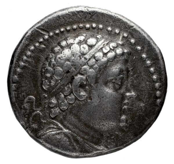 Ptolemaic Coins Online: Lorber Monogram 37